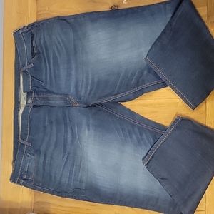 NWOT Levi's Men's 541 54x30 medium wash relaxed fit jeans